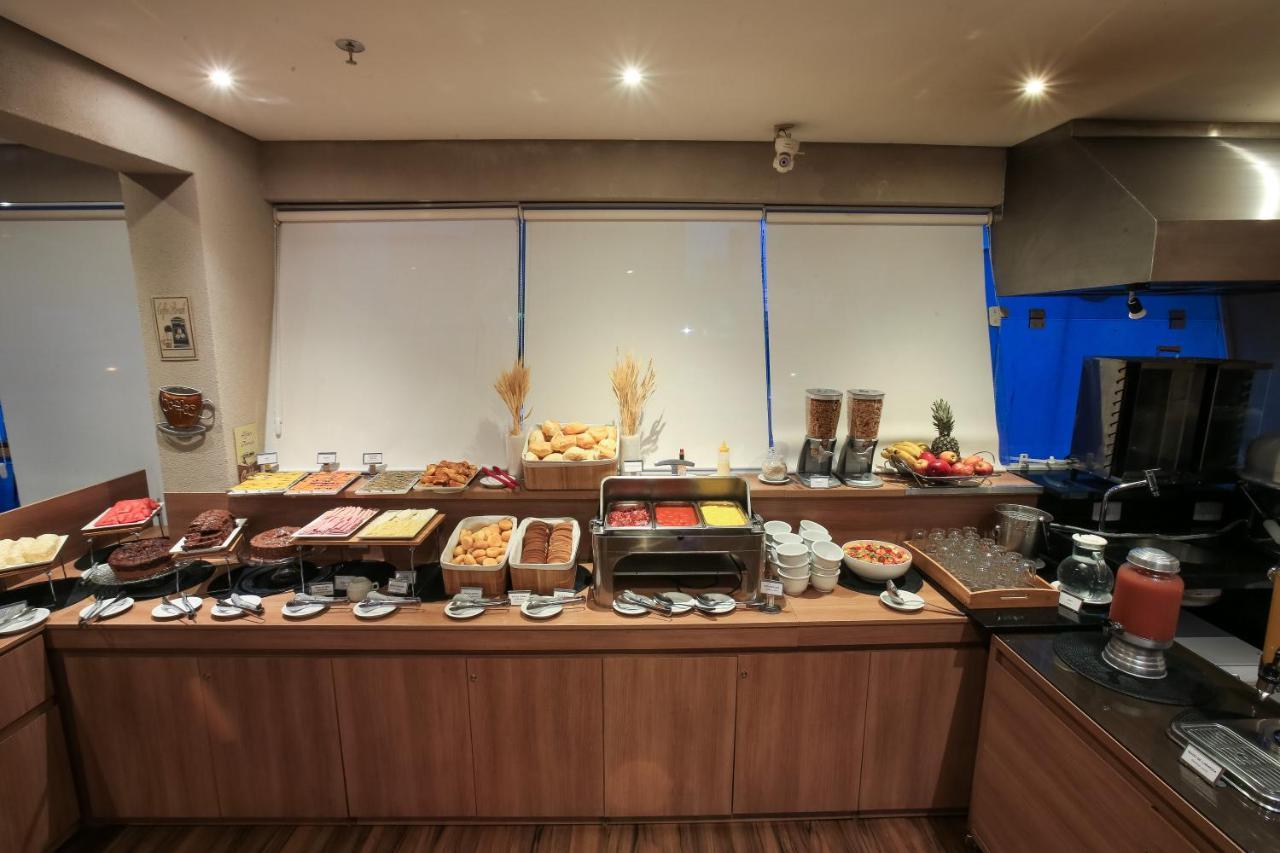 I5 Play Hotel Aguas Claras Exterior foto